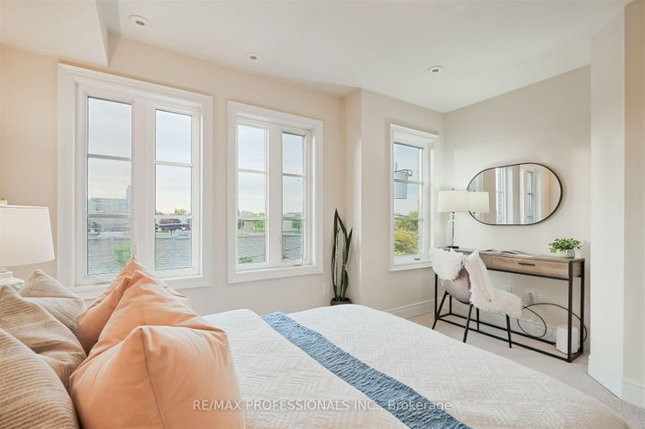 Photo 21 at 825A Oxford Street, Mimico, Toronto