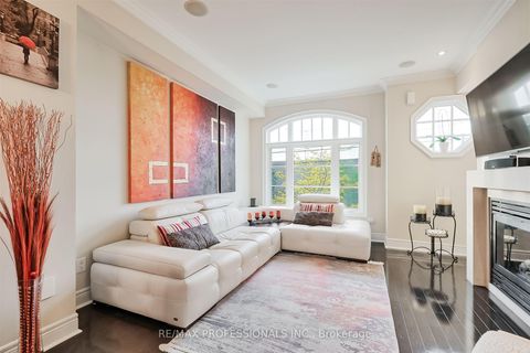 Photo 16 at 825A Oxford Street, Mimico, Toronto