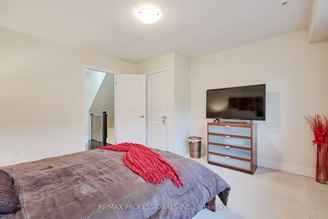 Photo 27 at 825A Oxford Street, Mimico, Toronto