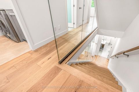 Photo 4 at 4 Alderwood Lane, Allandale, Barrie