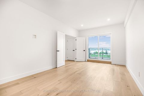 Photo 11 at 4 Alderwood Lane, Allandale, Barrie