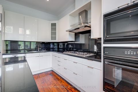 Photo 4 at 28 Marlborough Avenue, Annex, Toronto