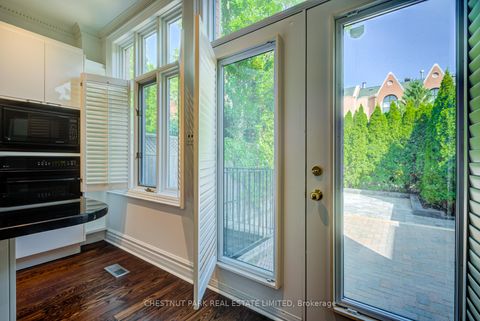 Photo 7 at 28 Marlborough Avenue, Annex, Toronto