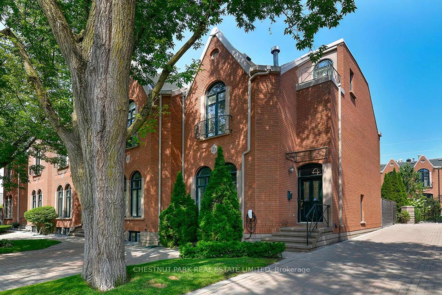 28 Marlborough Avenue, Annex, Toronto 