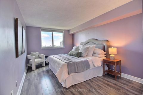 Photo 13 at 1611 - 150 Alton Towers Circle, Milliken, Toronto