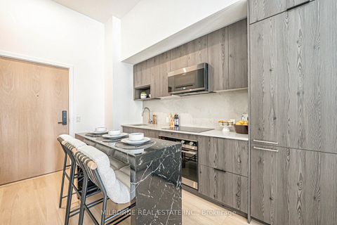 Photo 2 at TH06 - 5 Defries Street, Regent Park, Toronto