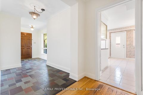 Photo 5 at 8 Glendarling Road, Humber Valley, Toronto