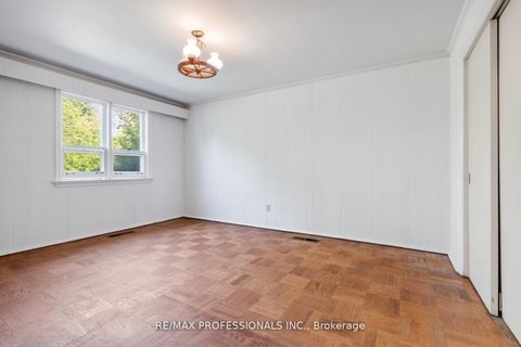 Photo 17 at 8 Glendarling Road, Humber Valley, Toronto