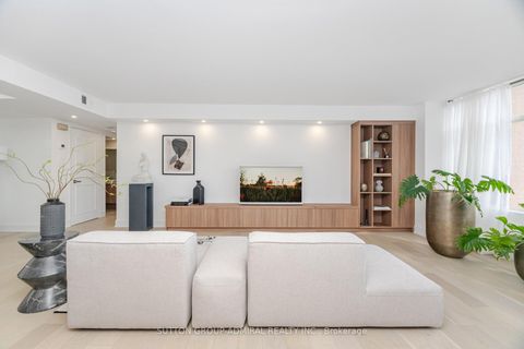 Photo 8 at 902 - 900 Yonge Street, Annex, Toronto
