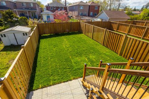 Photo 16 at 266A Kennedy Road, Cliffside, Toronto
