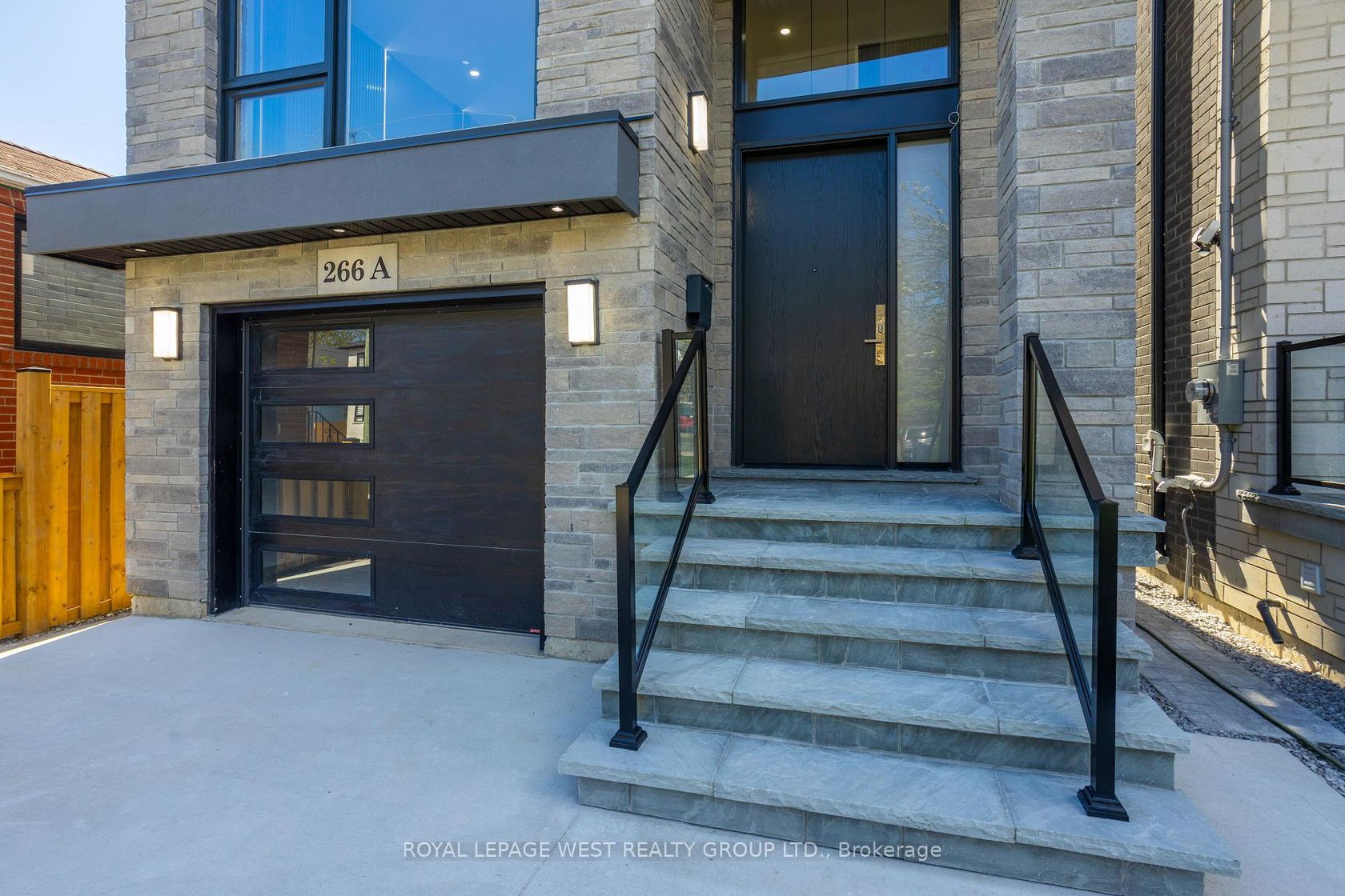 266A Kennedy Road, Cliffside, Toronto 