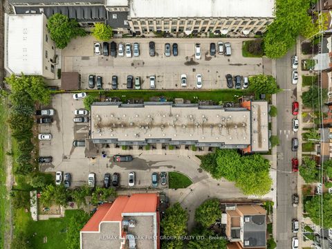 Photo 28 at 102 - 262 St. Helens Avenue, Dufferin Grove, Toronto
