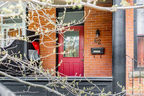 Photo 1 at 62 Lakeview Avenue, Bellwoods, Toronto