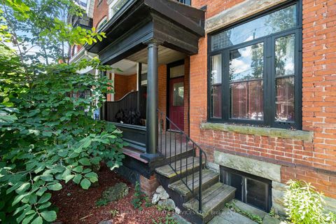 Photo 2 at 62 Lakeview Avenue, Bellwoods, Toronto