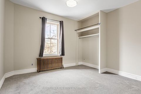Photo 10 at 62 Lakeview Avenue, Bellwoods, Toronto
