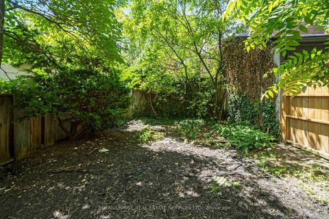 Photo 33 at 62 Lakeview Avenue, Bellwoods, Toronto