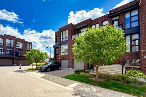 Photo 2 at 4 Allerton Road, Patterson, Vaughan Photo 2 at 4 Allerton Road, Patterson, Vaughan