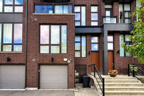 Photo 3 at 4 Allerton Road, Patterson, Vaughan Photo 3 at 4 Allerton Road, Patterson, Vaughan