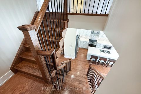 Photo 21 at 4 Allerton Road, Patterson, Vaughan