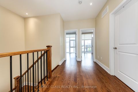 Photo 23 at 4 Allerton Road, Patterson, Vaughan