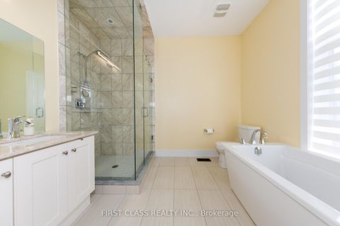 Photo 32 at 4 Allerton Road, Patterson, Vaughan