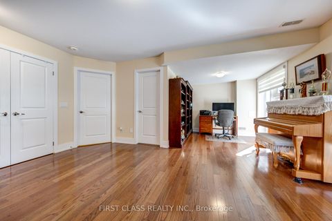 Photo 37 at 4 Allerton Road, Patterson, Vaughan