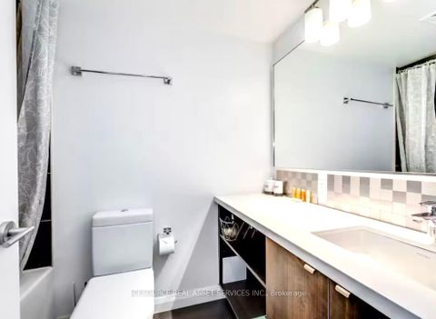 Photo 3 at 2917 - 155 Yorkville Avenue, Annex, Toronto Photo 3 at 2917 - 155 Yorkville Avenue, Annex, Toronto