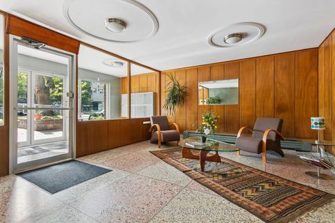 Photo 4 at 101 - 185 Stephen Drive, Queensway, Toronto
