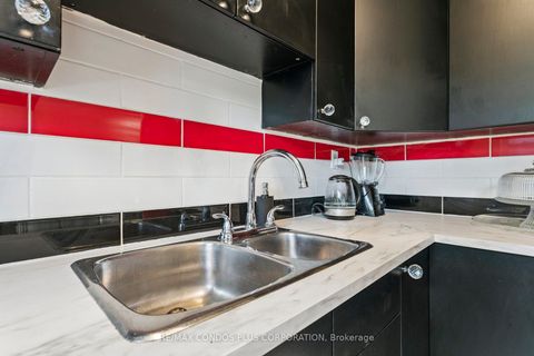 Photo 14 at 101 - 185 Stephen Drive, Queensway, Toronto
