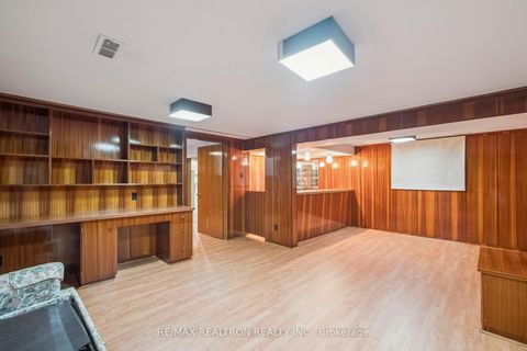 Photo 30 at 40 Marathon Crescent, Newtonbrook West, Toronto