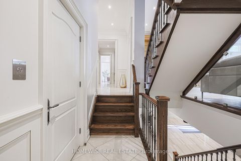 Photo 29 at 2706 Bayview Avenue, Windfields, Toronto