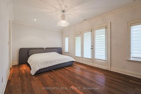 Photo 31 at 2706 Bayview Avenue, Windfields, Toronto