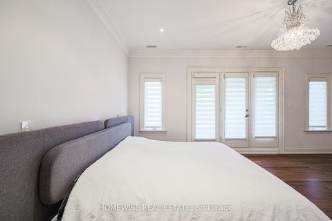 Photo 32 at 2706 Bayview Avenue, Windfields, Toronto