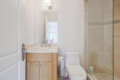 Photo 37 at 2706 Bayview Avenue, Windfields, Toronto