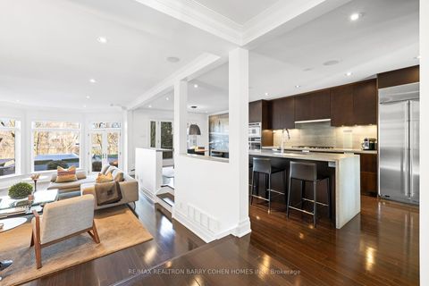 Photo 7 at 215 Lonsmount Drive, Forest Hill South, Toronto