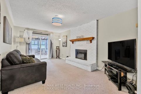 Photo 9 at 230 Browning Trail, Letitia Heights, Barrie Photo 9 at 230 Browning Trail, Letitia Heights, Barrie