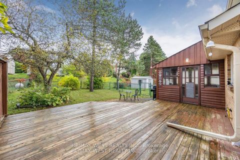 Photo 27 at 230 Browning Trail, Letitia Heights, Barrie