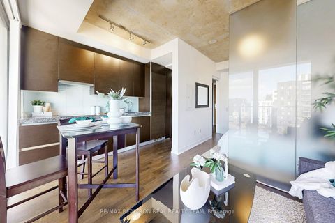 Photo 8 at #1316 - 629 King Street W, Waterfront Communities C1, Toronto
