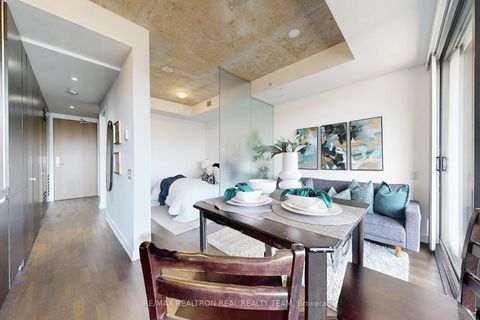 Photo 13 at #1316 - 629 King Street W, Waterfront Communities C1, Toronto