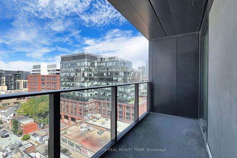 Photo 21 at #1316 - 629 King Street W, Waterfront Communities C1, Toronto