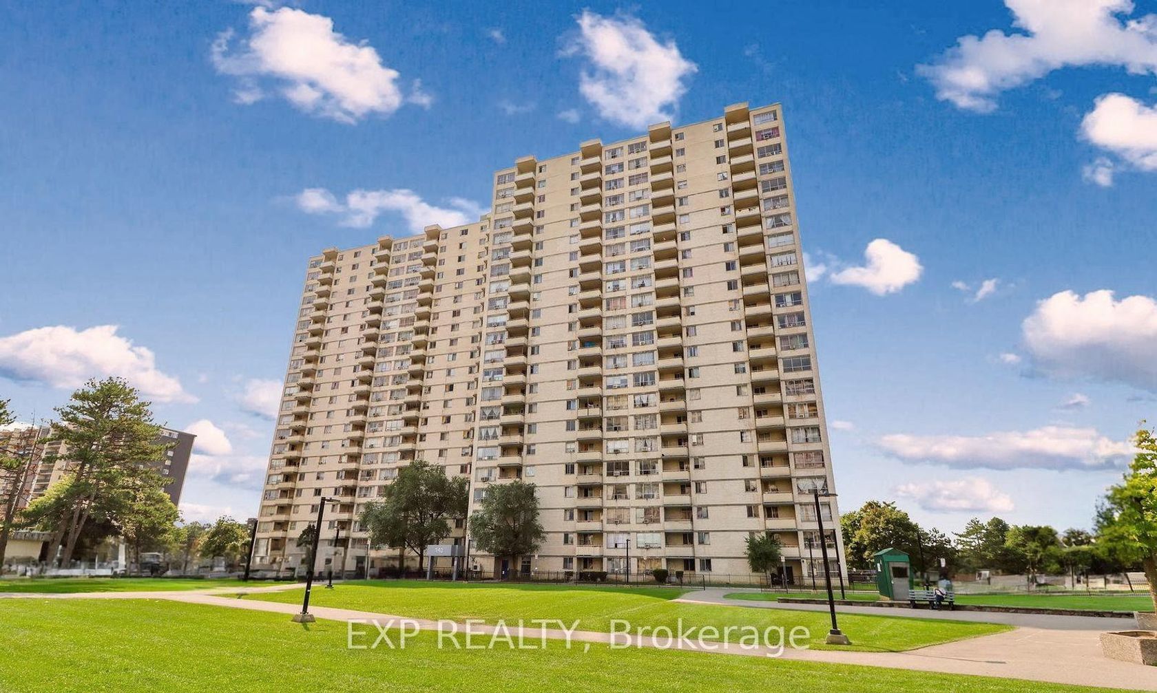 1813 - 320 Dixon Road, The Westway, Toronto 