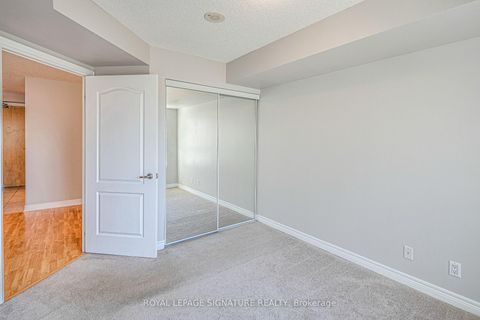 Photo 9 at 402 - 212 Eglinton Avenue, Mount Pleasant West, Toronto