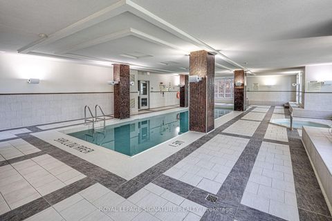 Photo 20 at 402 - 212 Eglinton Avenue, Mount Pleasant West, Toronto