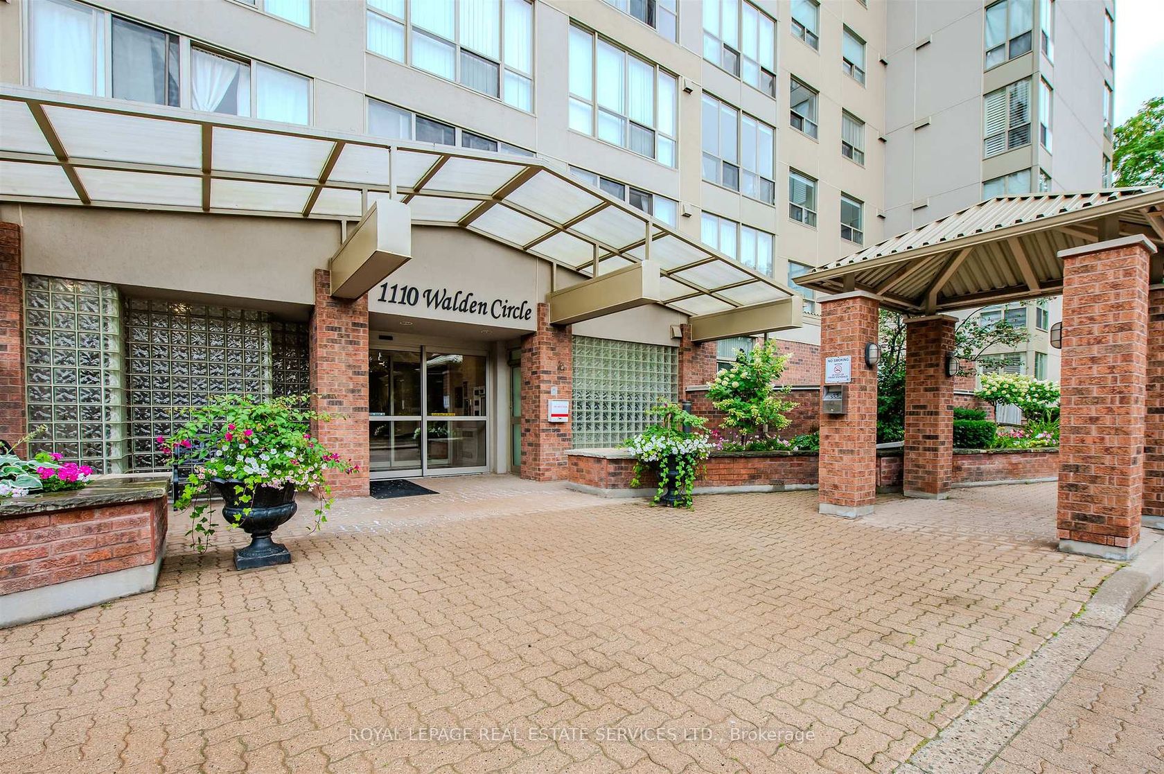 111 - 1110 Walden Circle, Clarkson, Mississauga 