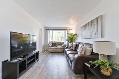 Photo 9 at 90 Meighen Avenue, Parkview, Toronto