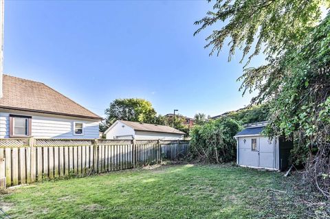 Photo 28 at 90 Meighen Avenue, Parkview, Toronto