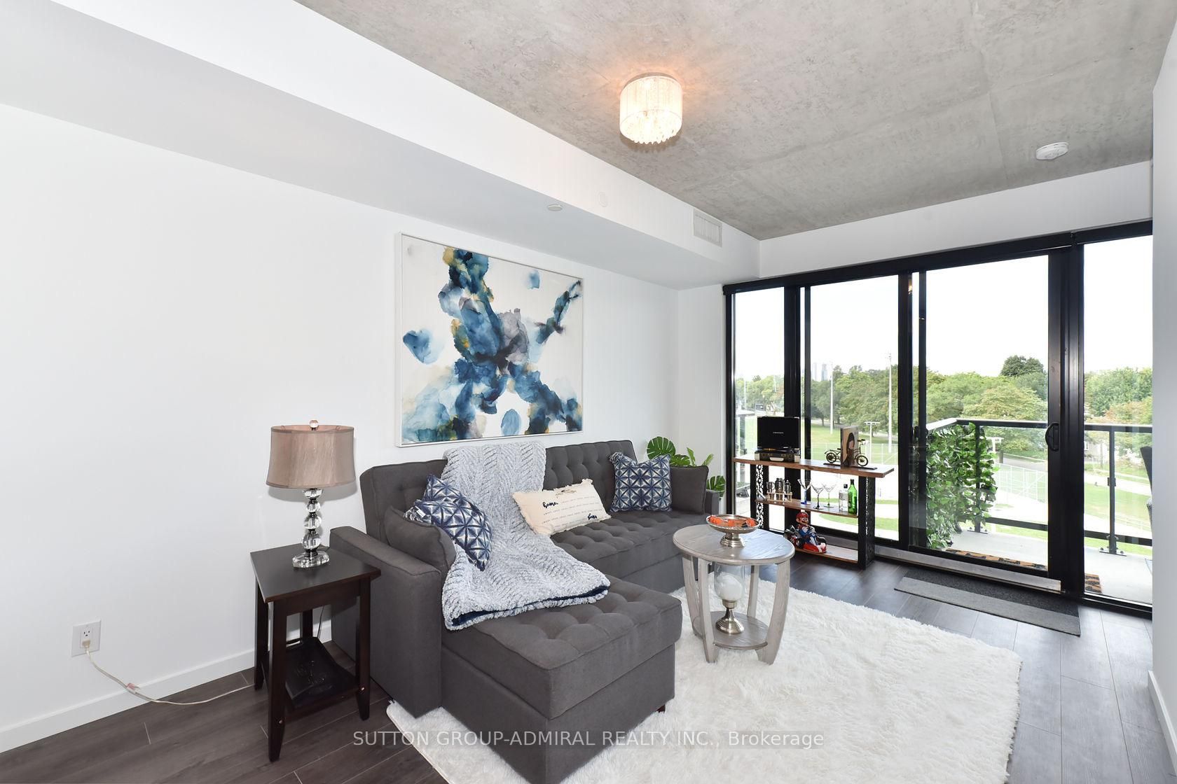 404 - 7 Smith Crescent, Queensway, Toronto 