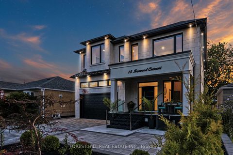 Photo 1 at 18 Ivorwood Crescent, Maryvale, Toronto