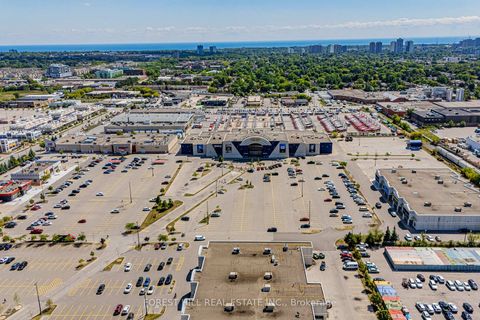 Photo 9 at 18 Ivorwood Crescent, Maryvale, Toronto