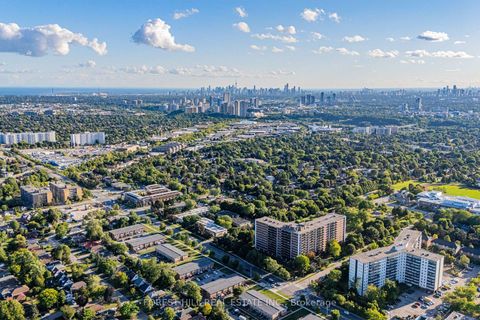 Photo 23 at 18 Ivorwood Crescent, Maryvale, Toronto